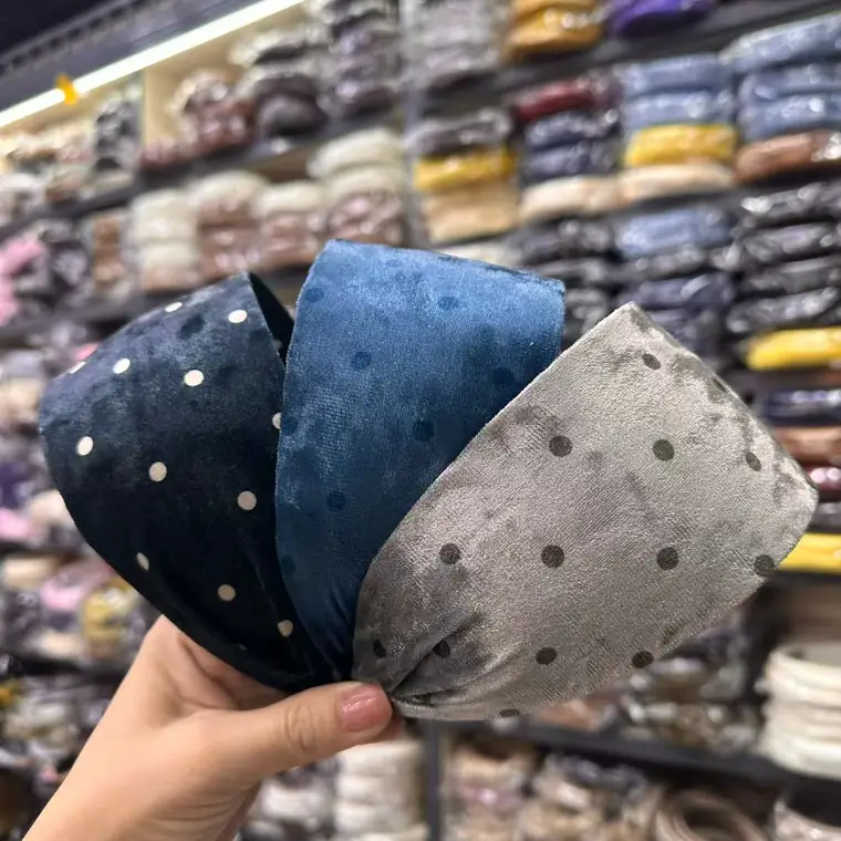 Statement headbands collection